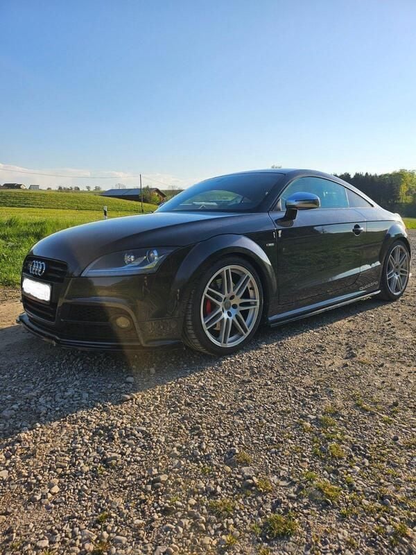 Schwarz Gebraucht 2011 Audi TTS S-Line Coupé | 11.950 € (Superpreis) - Bild 1/4