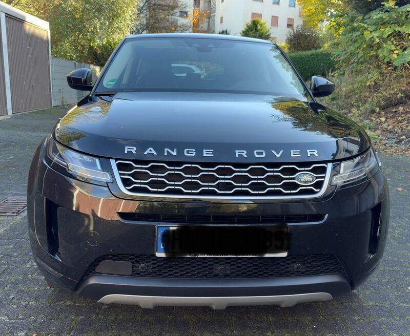 Schwarz Gebraucht 2019 Land Rover Range Rover evoque Basis SUV | 20.990 € (Etwas zu teuer) - Bild 1/4