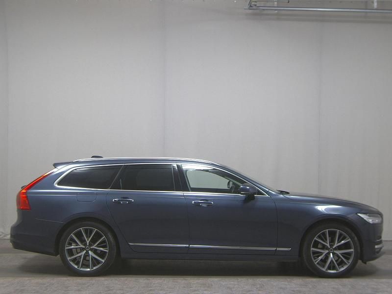 Schwarz Gebraucht 2019 Volvo V90 Inscription Kombi | 19.980 € (Fairer Preis) - Bild 1/4