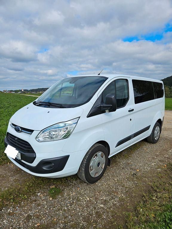 Weiß Gebraucht 2013 Ford Transit Custom Van / Kleinbus | 15.000 € (Guter Preis) - Bild 1/4