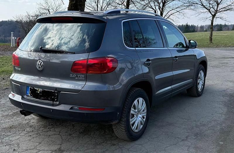 Gebraucht VW Tiguan Cup 140 PS (102 kW) 2014 Grau SUV