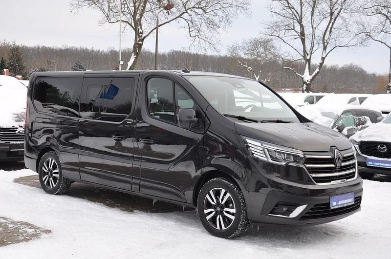 Schwarz Gebraucht 2024 Renault Trafic Van / Kleinbus | 38.790 € (Superpreis) - Bild 1/4