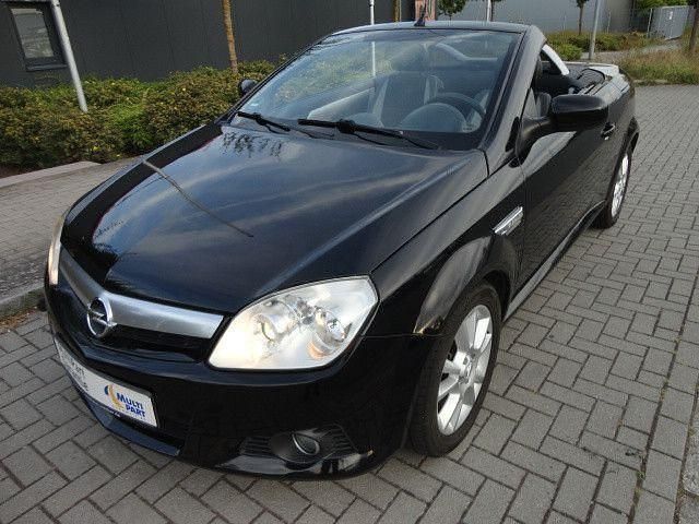 Schwarz Gebraucht 2007 Opel Tigra Edition Cabrio | 3.900 € (Fairer Preis) - Bild 1/4