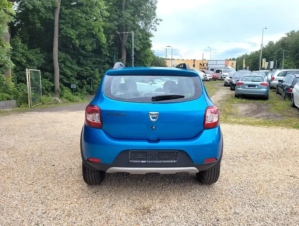 Gebraucht Dacia Sandero Stepway Ambiance 90 PS (66 kW) 2014 Blau Limousine