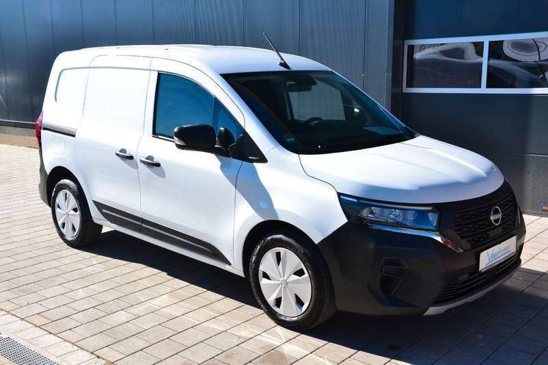 Mineral white (s) Gebraucht 2023 Nissan Townstar Acenta Van / Kleinbus | 19.490 € (Guter Preis) - Bild 1/4