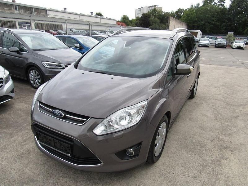 Braun Gebraucht 2015 Ford Grand C-Max Business Edition Van / Kleinbus | 8.800 € (Fairer Preis) - Bild 1/4