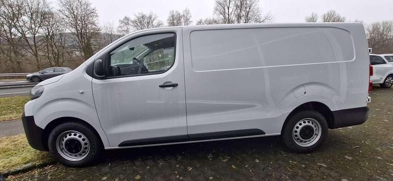 Neu Peugeot Expert 144 PS (105 kW) 2025 Weiß Van