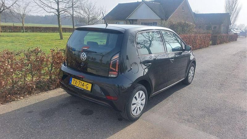 Gebraucht VW up! move up! 60 PS (44 kW) 2018 Schwarz Kleinwagen