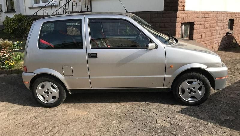 Gebraucht Fiat Cinquecento 54 PS (39 kW) 1997 Silber Kleinwagen