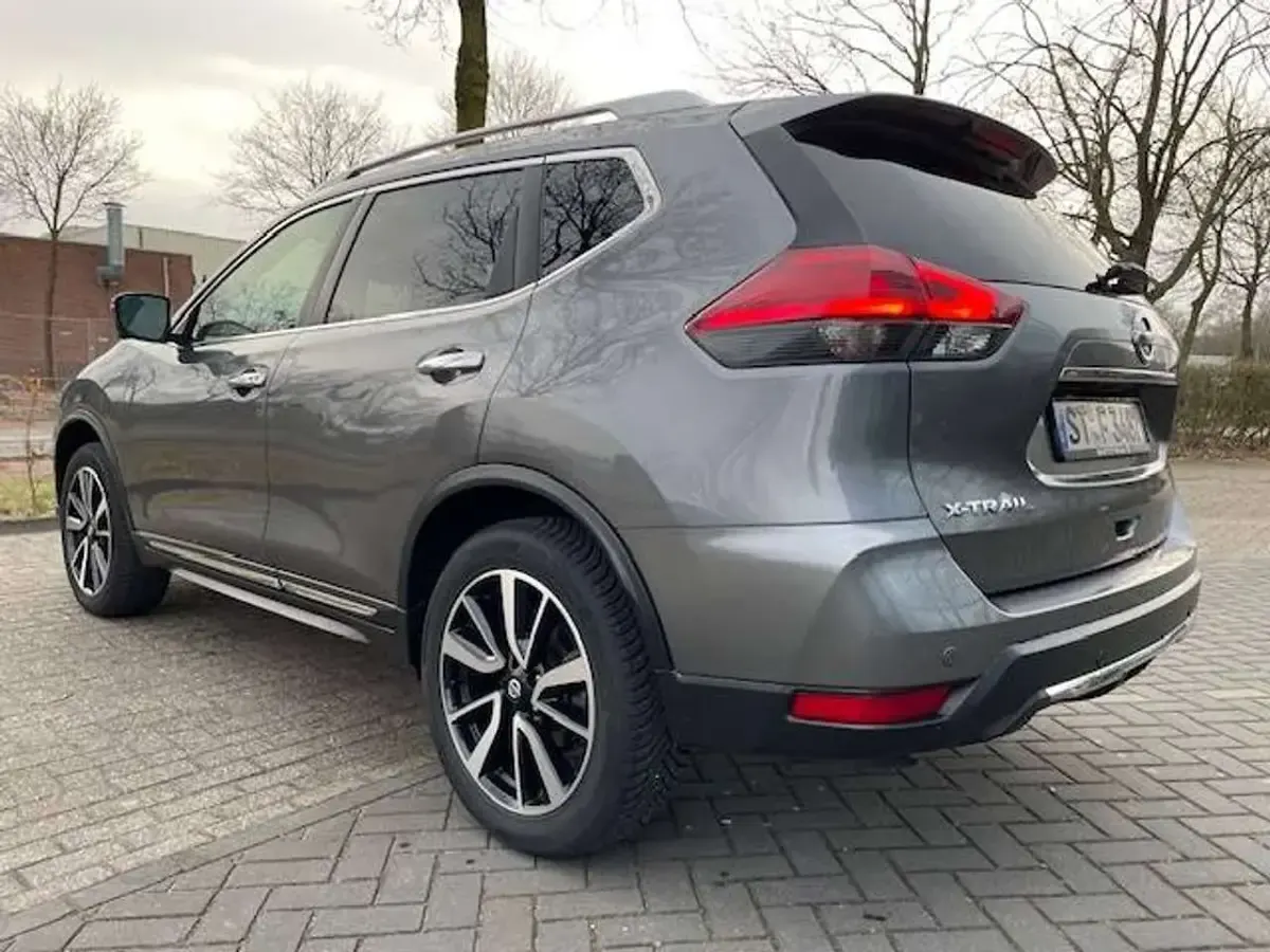 Gebraucht Nissan X-Trail Tekna 150 PS (110 kW) 2019 Grau SUV