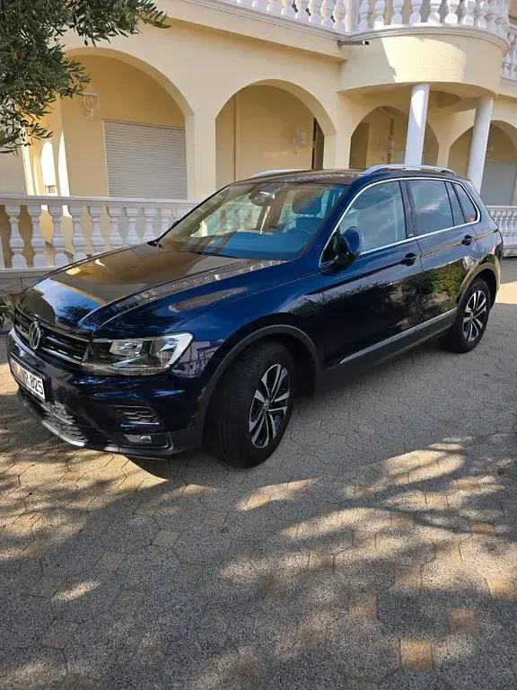 Gebraucht VW Tiguan United 131 PS (96 kW) 2020 Blau SUV