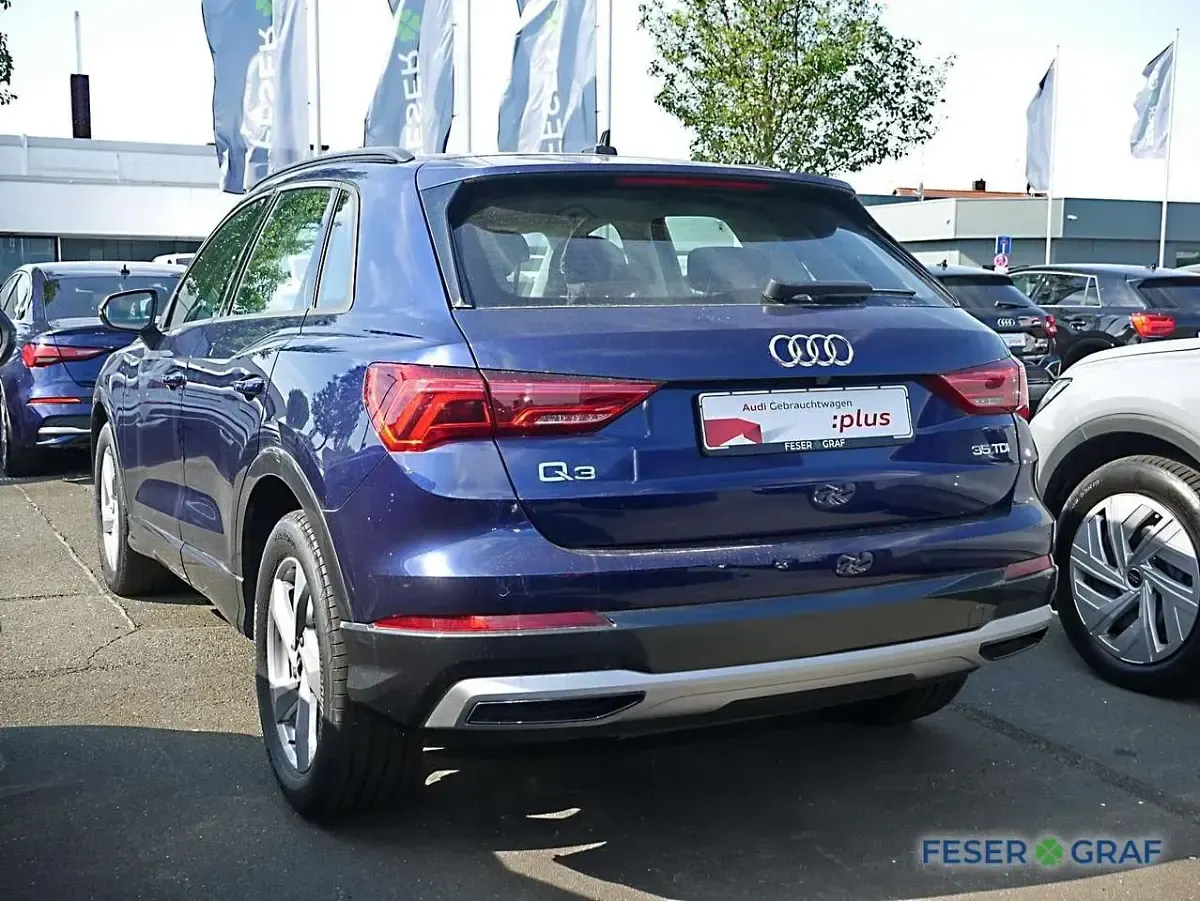 Gebraucht Audi Q3 Advanced 150 PS (110 kW) 2025 Navarrablau metallic SUV