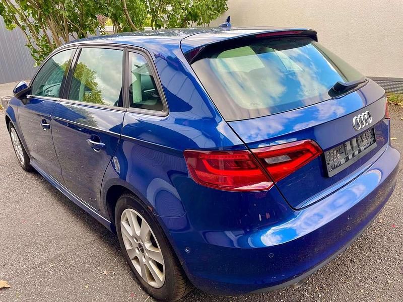 Gebraucht Audi A3 Ambition 105 PS (77 kW) 2014 Other Kombi