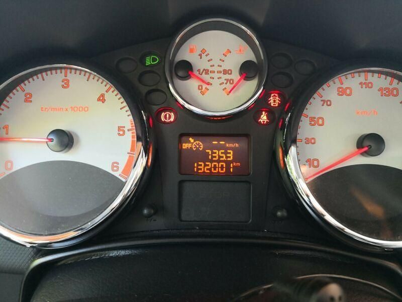 Gebraucht Peugeot 207 CC Platinum 111 PS (81 kW) 2011 Grau Cabrio