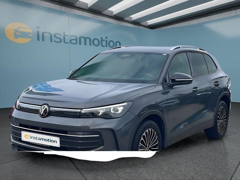Grau Gebraucht 2025 VW Tiguan SUV | 38.149 € (Etwas zu teuer) - Bild 1/4