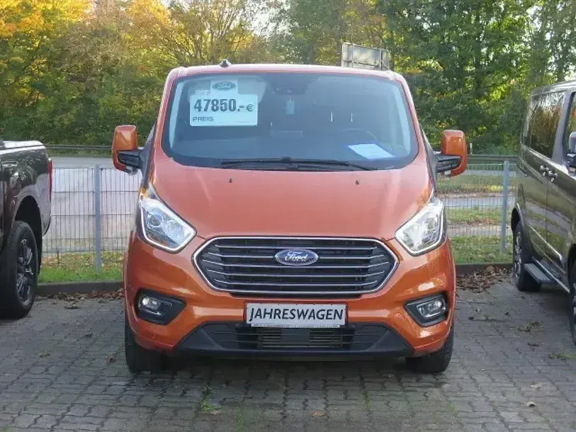 Gebraucht Ford Transit Custom 149 PS (109 kW) 2024 Orange Limousine