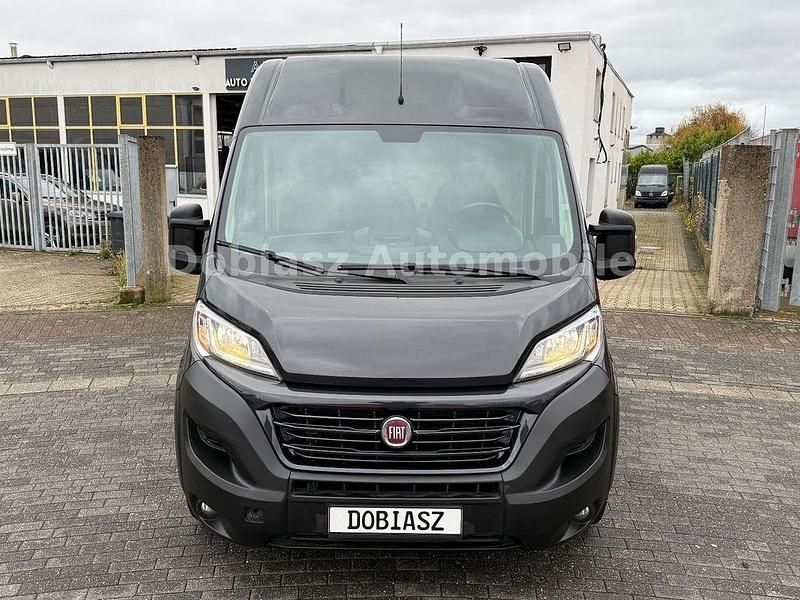 Gebraucht Fiat Ducato 150 PS (110 kW) 2018 Schwarz Van