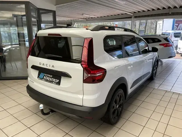 Gebraucht Dacia Jogger Extreme 110 PS (80 kW) 2022 Weiss Van / Kleinbus