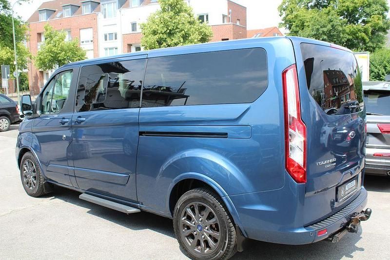 Gebraucht Ford Tourneo Titanium X 185 PS (136 kW) 2020 Blau Van / Kleinbus