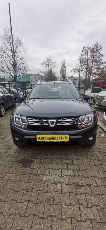 Gebraucht Dacia Duster Lauréate 125 PS (91 kW) 2015 Schwarz SUV