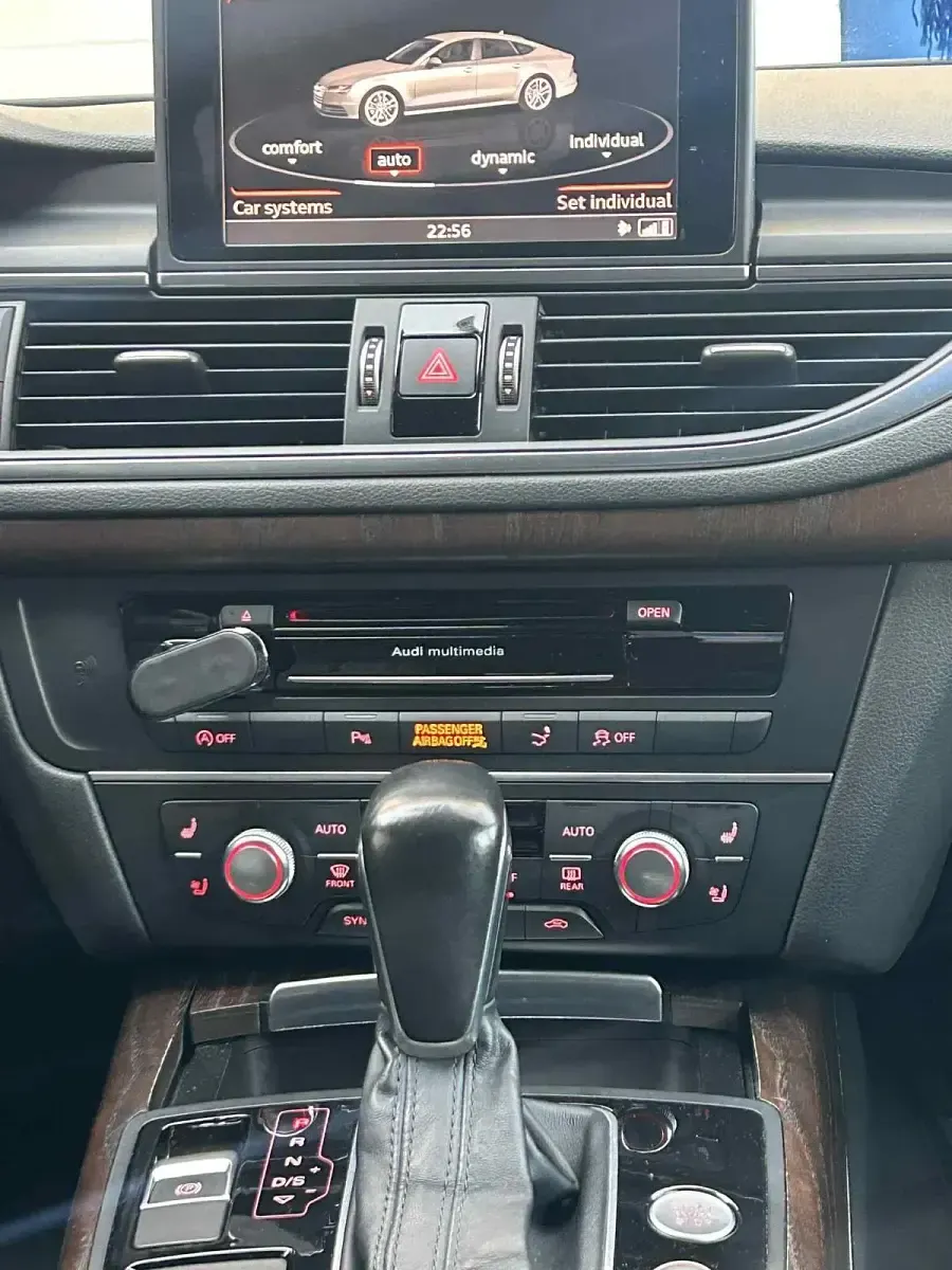 Gebraucht Audi A7 Comfort 333 PS (244 kW) 2016 Schwarz Kleinwagen