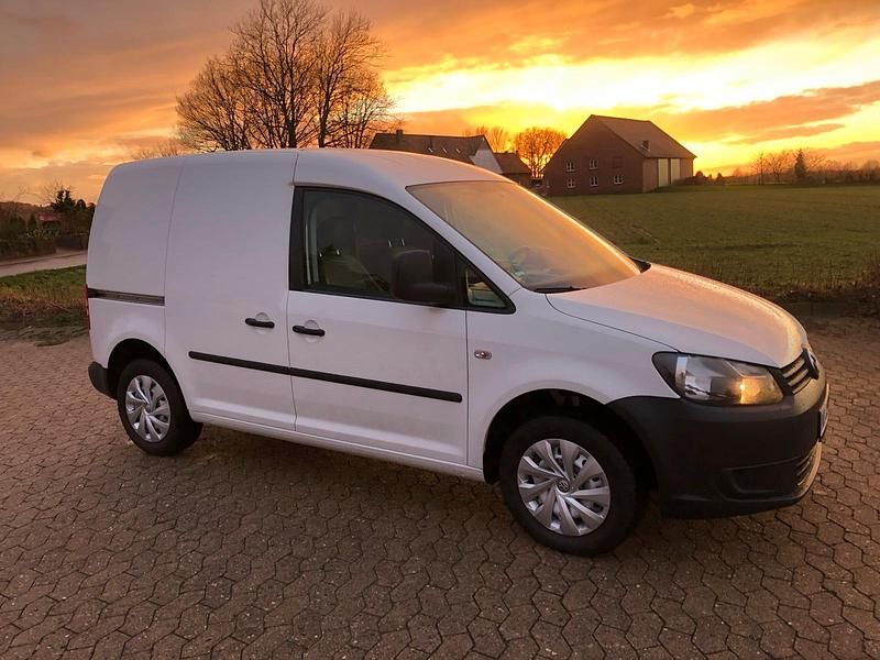 Weiß Gebraucht 2012 VW Caddy Van / Kleinbus | 7.600 € (Fairer Preis) - Bild 1/4