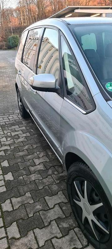 Usata Ford Galaxy 140 CV (102 kW) 2006 Grigio Monovolume