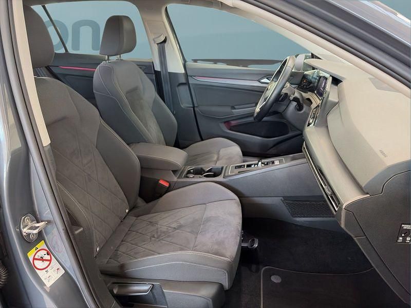 Gebraucht VW Golf VIII 190 PS (139 kW) 2022 Grau Kleinwagen