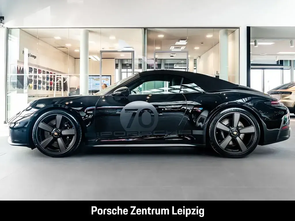 Neu Porsche 992 541 PS (397 kW) 2026 Schwarz Cabrio