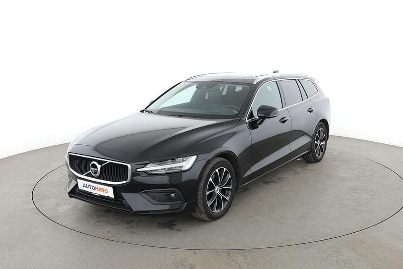 Gebraucht Volvo V60 Momentum 190 PS (139 kW) 2019 Schwarz Kombi