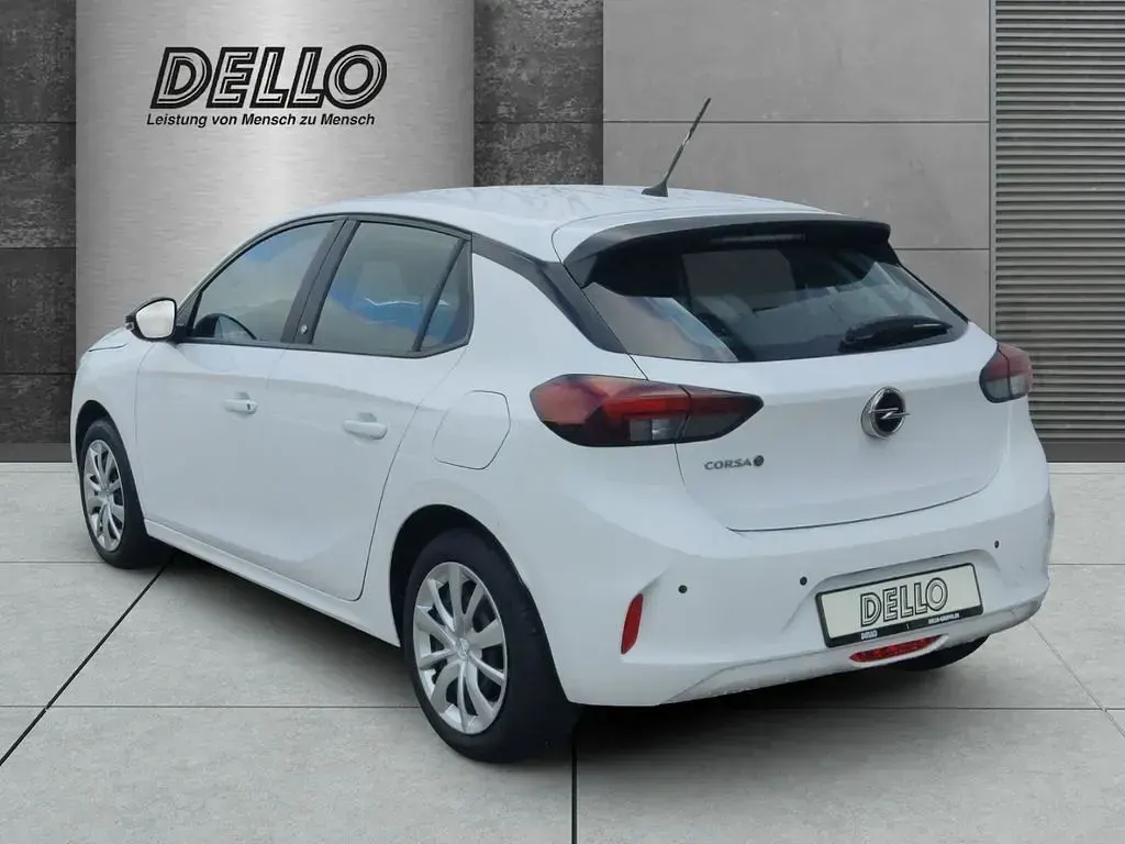Gebraucht Opel Corsa-e Edition 100 kW (136 PS) 2022 Weiß Kleinwagen