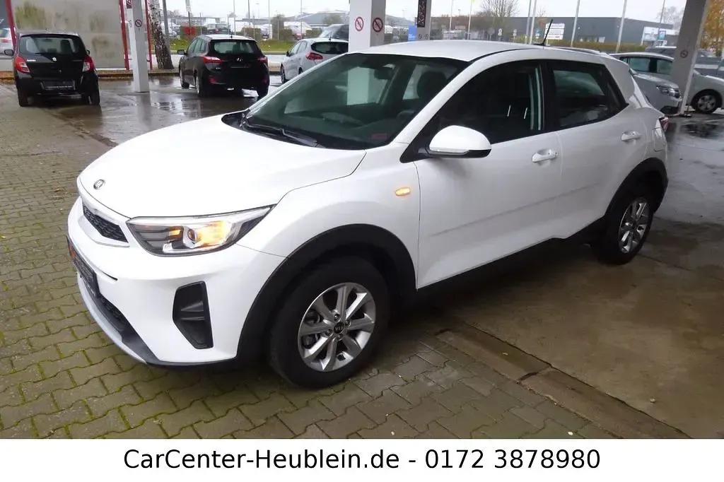 Gebraucht Kia Stonic Edition 7 84 PS (61 kW) 2019 Weiß SUV