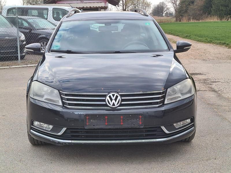 Gebraucht VW Passat Comfortline 140 PS (102 kW) 2012 Schwarz Kombi