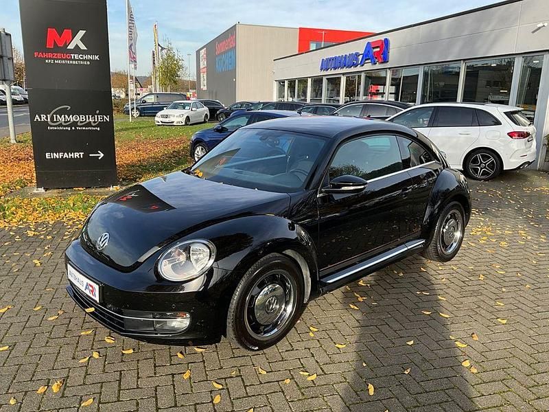 Schwarz Gebraucht 2014 VW Beetle Cup Coupé | 11.800 € (Teuer) - Bild 1/4