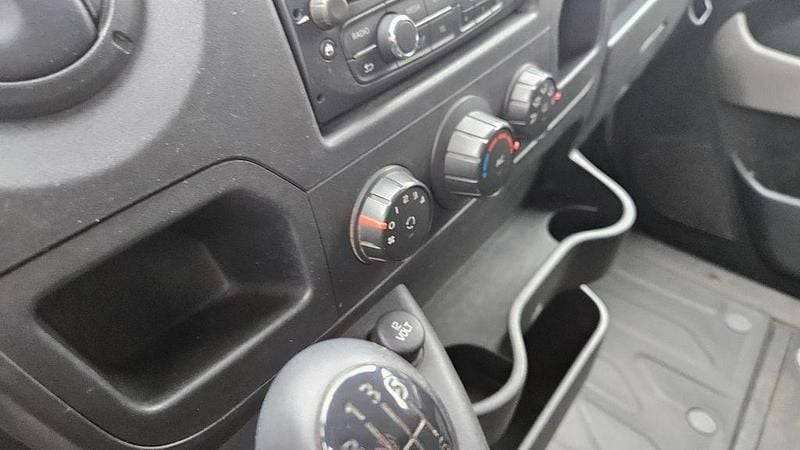 Gebraucht Renault Master 125 PS (91 kW) 2013 Other Van / Kleinbus