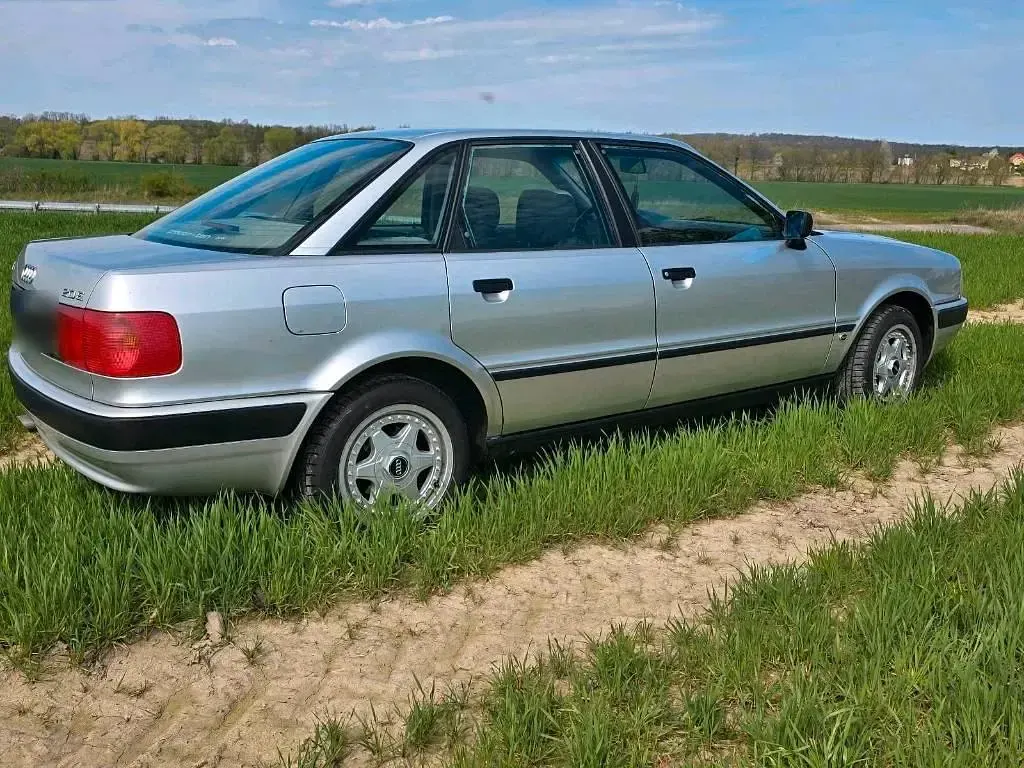 Usata Audi 80 115 CV (84 kW) 1992 Argento Berlina