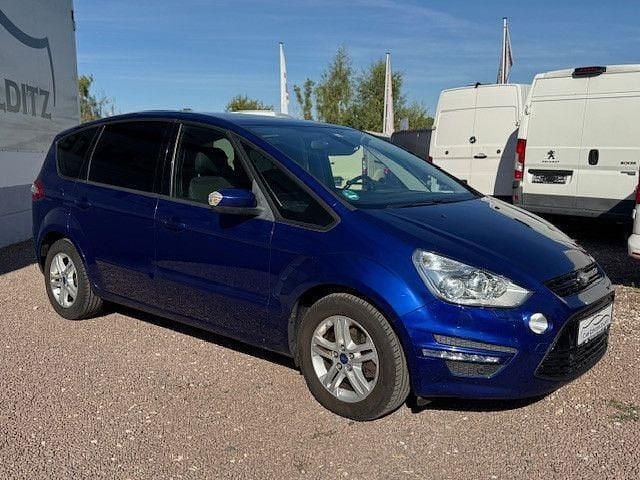Gebraucht Ford S-MAX S 163 PS (119 kW) 2014 Blau Van / Kleinbus