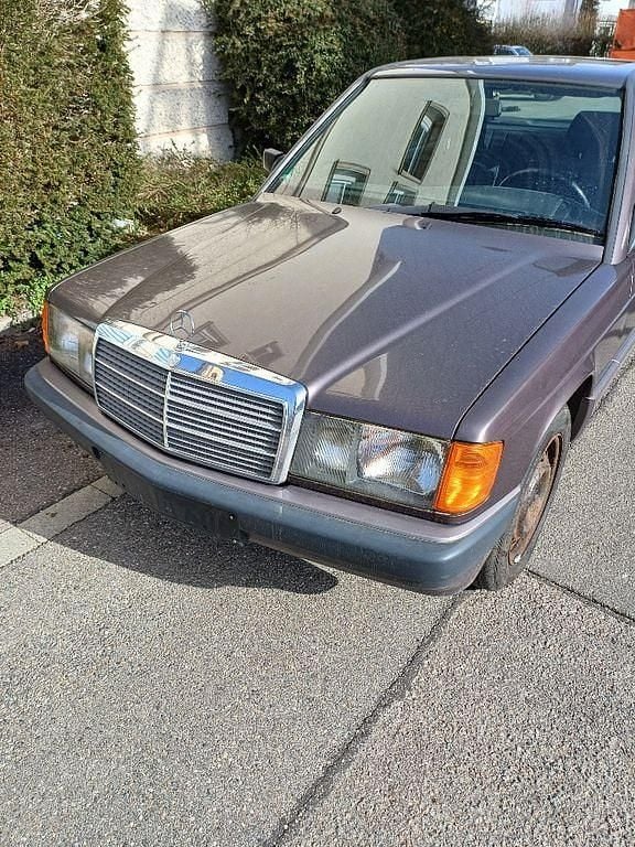 Gebraucht Mercedes 190 109 PS (80 kW) 1992 Limousine
