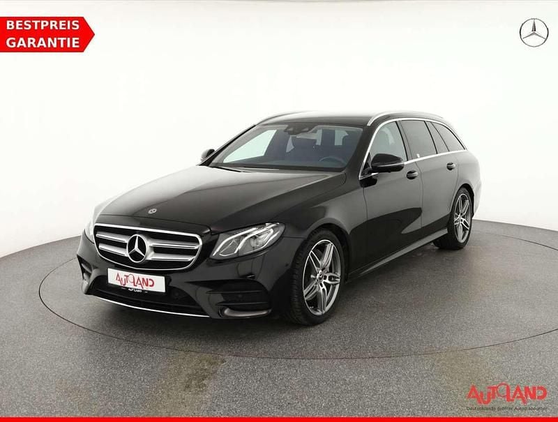 Schwarz Gebraucht 2018 Mercedes E200 AMG line Kombi | 29.990 € (Teuer) - Bild 1/4