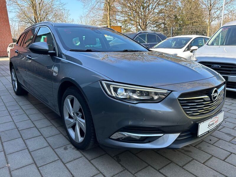 Grau Gebraucht 2018 Opel Insignia Dynamic Kombi | 11.600 € (Fairer Preis) - Bild 1/4
