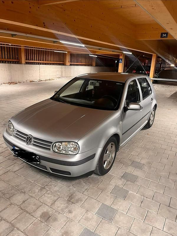 Gebraucht VW Golf IV 75 PS (55 kW) 2003 Silber Kleinwagen