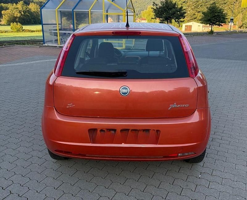 Orange Gebraucht 2006 Fiat Punto Active Kleinwagen | 2.000 € (Fairer Preis) - Bild 1/4