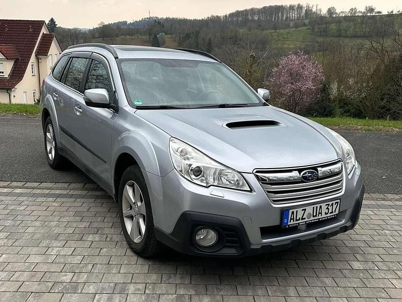 Gebraucht Subaru Outback 150 PS (110 kW) 2014 Grau Kombi
