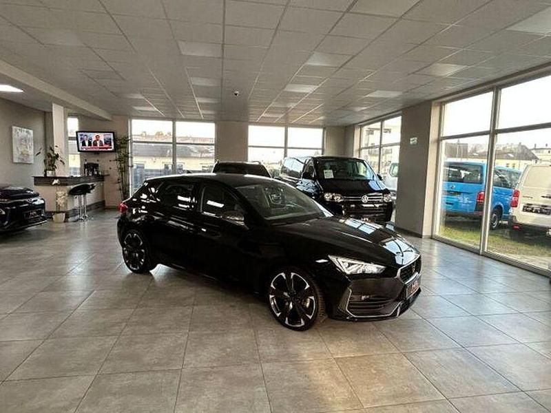 Gebraucht Cupra Leon 150 PS (110 kW) 2023 Schwarz Limousine