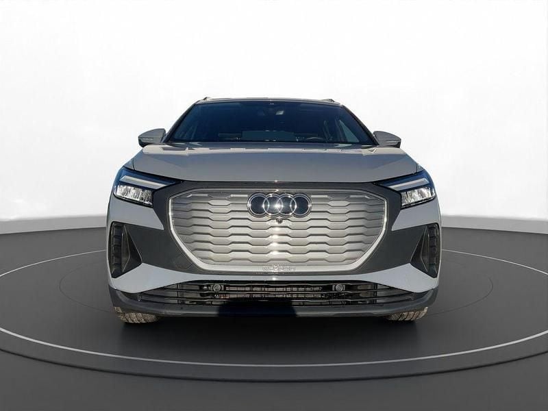 Gebraucht Audi Q4 e-tron Basis 125 kW (170 PS) 2023 Grau SUV
