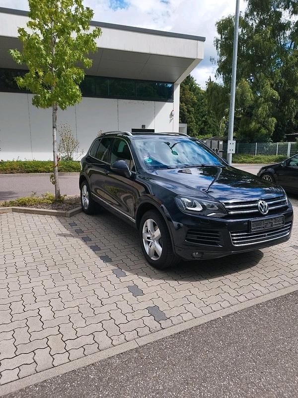 Schwarz Gebraucht 2012 VW Touareg SUV | 11.250 € (Guter Preis) - Bild 1/4