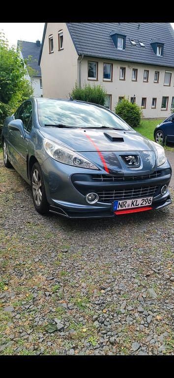 Grau Gebraucht 2008 Peugeot 207 CC Platinum Cabrio | 2.990 € (Fairer Preis) - Bild 1/4