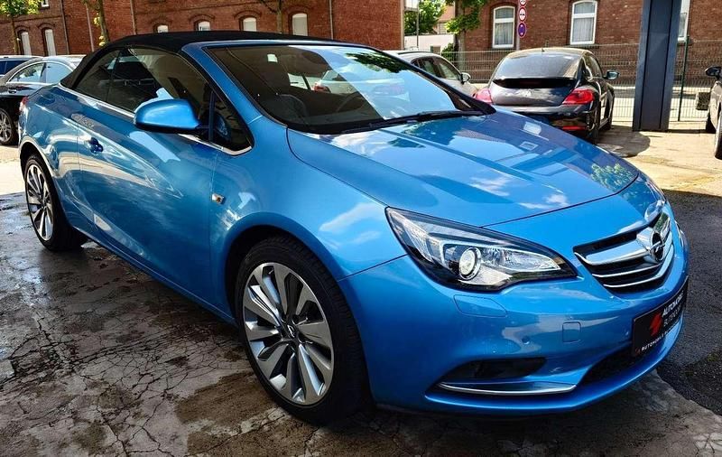 Gebraucht Opel Cascada Innovation 170 PS (125 kW) 2016 Blau Cabrio