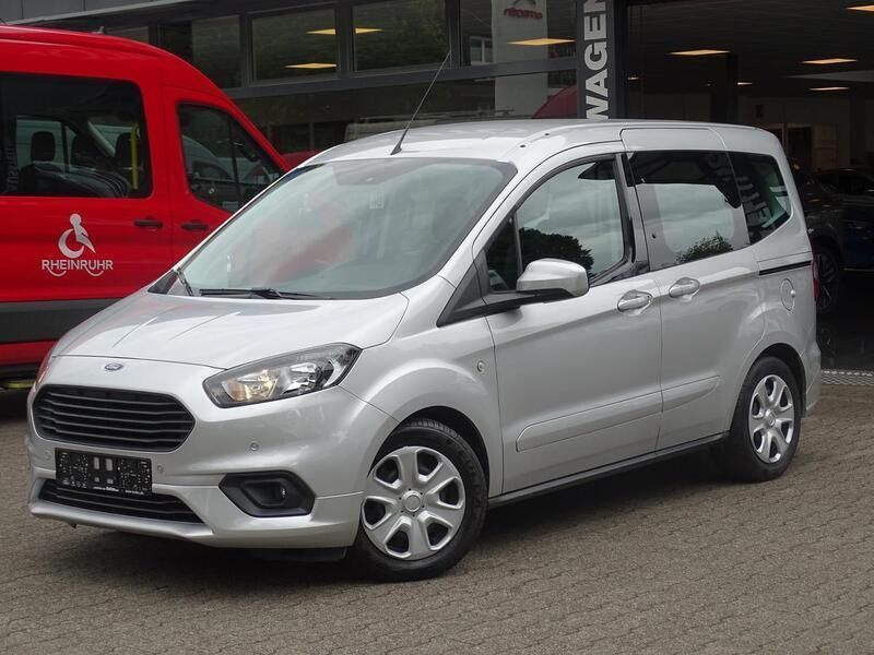 Silber metallic Gebraucht 2020 Ford Tourneo Courier Trend Van / Kleinbus | 15.850 € (Fairer Preis) - Bild 1/4