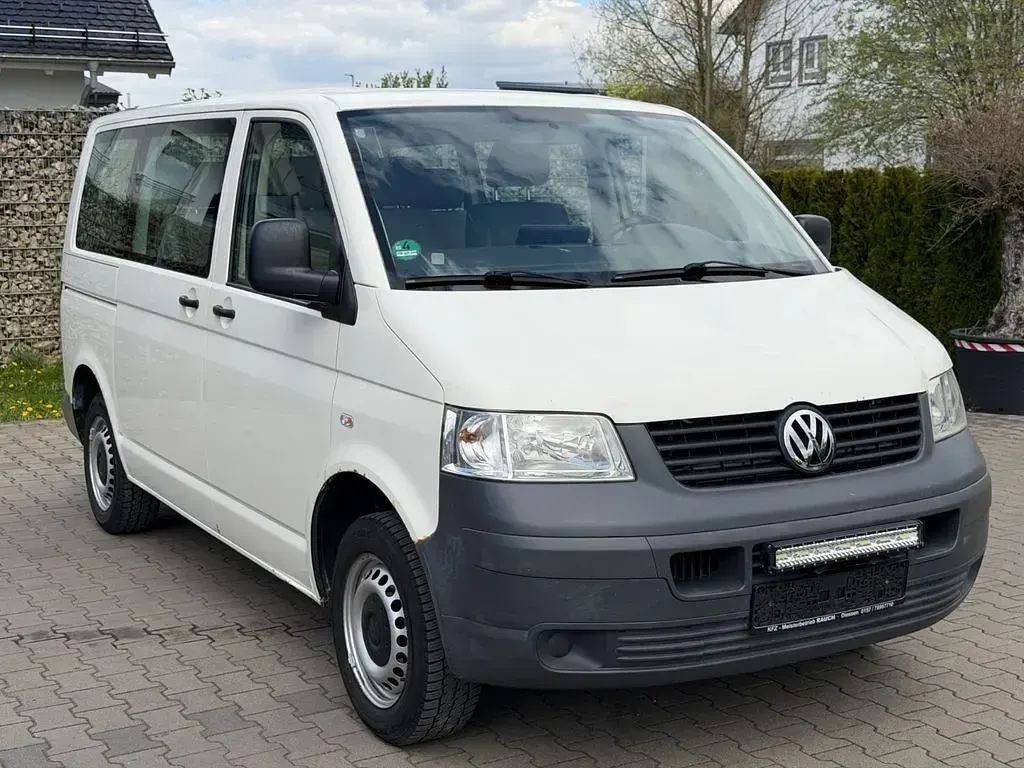 Gebraucht VW Caravelle 102 PS (75 kW) 2008 Grau Van